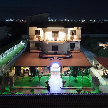 Drini Hotel Rrashbull Exterior photo