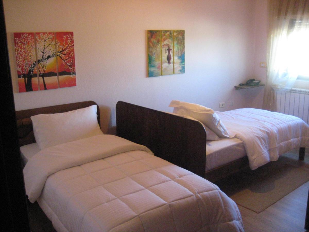 Drini Hotel Rrashbull Exterior photo
