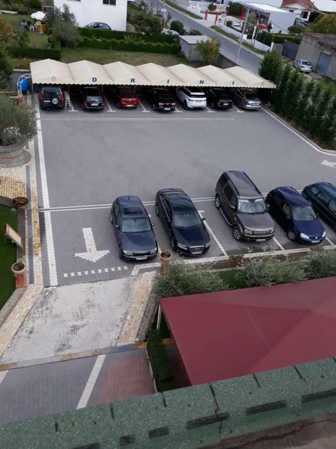 Drini Hotel Rrashbull Exterior photo