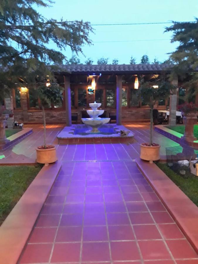 Drini Hotel Rrashbull Exterior photo
